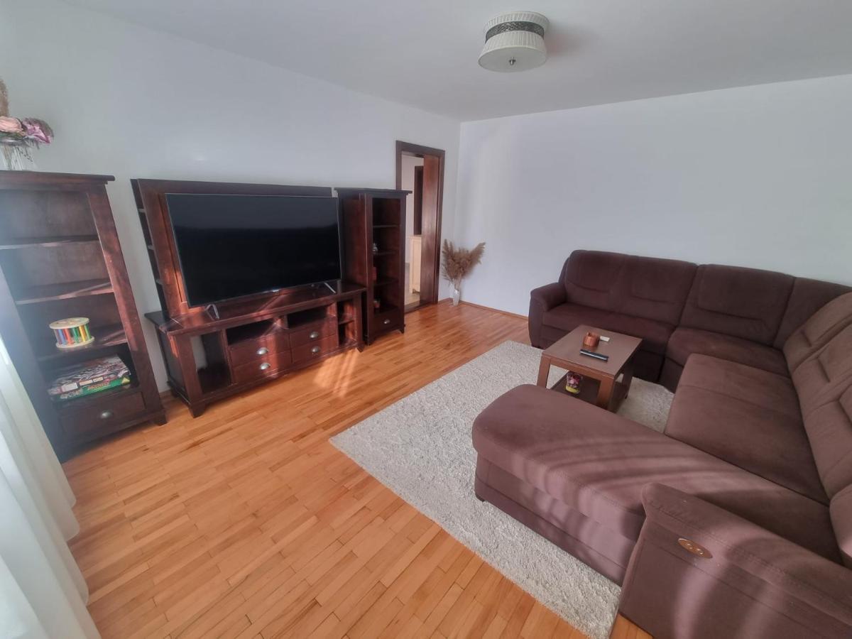Clasic Apartment Nufarul Oradea Extérieur photo